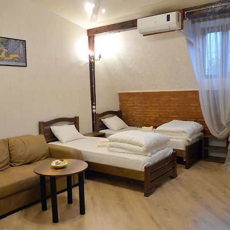 Natia'S Apartment On Dadiani St. 1 Tbilisi Esterno foto